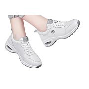 White Durable Low Fit Runner Shoes - 4