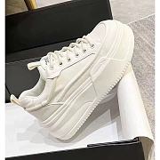 Double Botton High Quality White Sneaker 2023 - 4