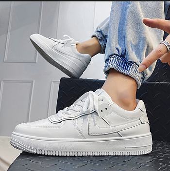 Men's and women's sneakers with easy-to-clean leather material with anti-slip soles 3cm high