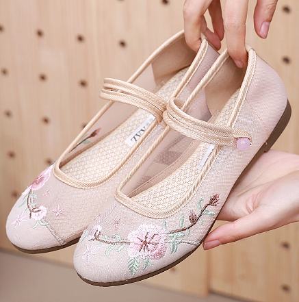 Canvas Shoes Soft Sole Embroidered Pattern - 1