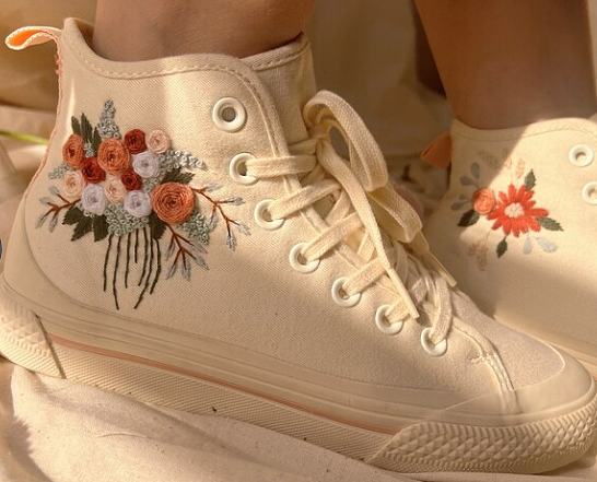 Rose Embroidered Shoes - 1