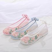 Classic Summer Fashion Women's Mesh Flat Sole Lace-Up Shoes with Embroidered Patterns - 4