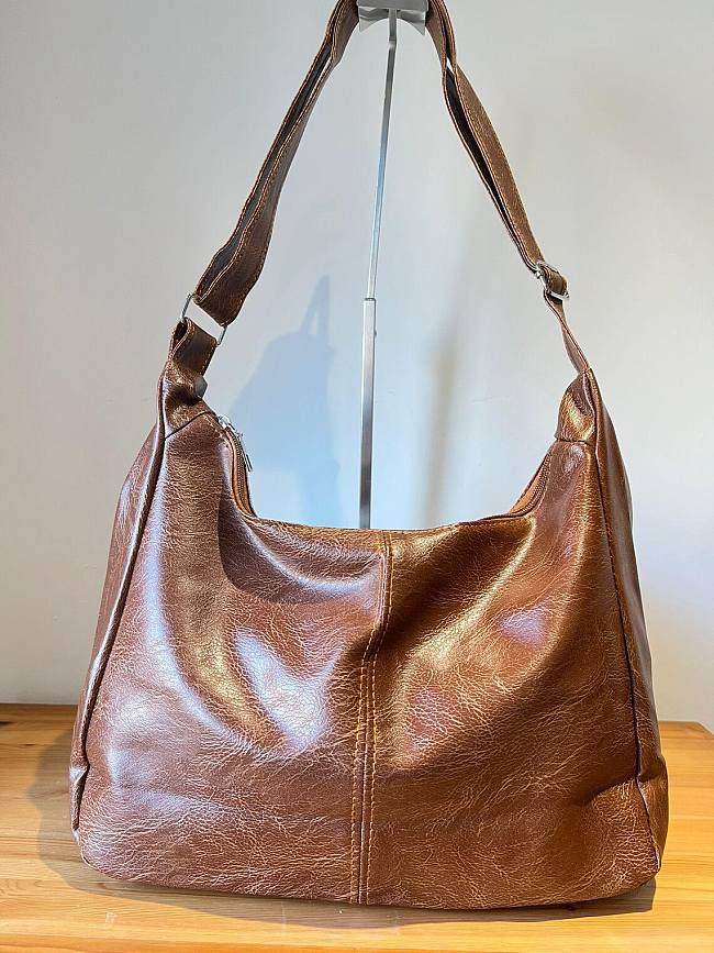 Retro Brown Crossbody / Shoulderbag - 1