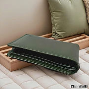 Green wallet - 3