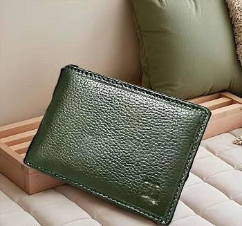 Green wallet