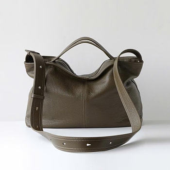 Leather bag 